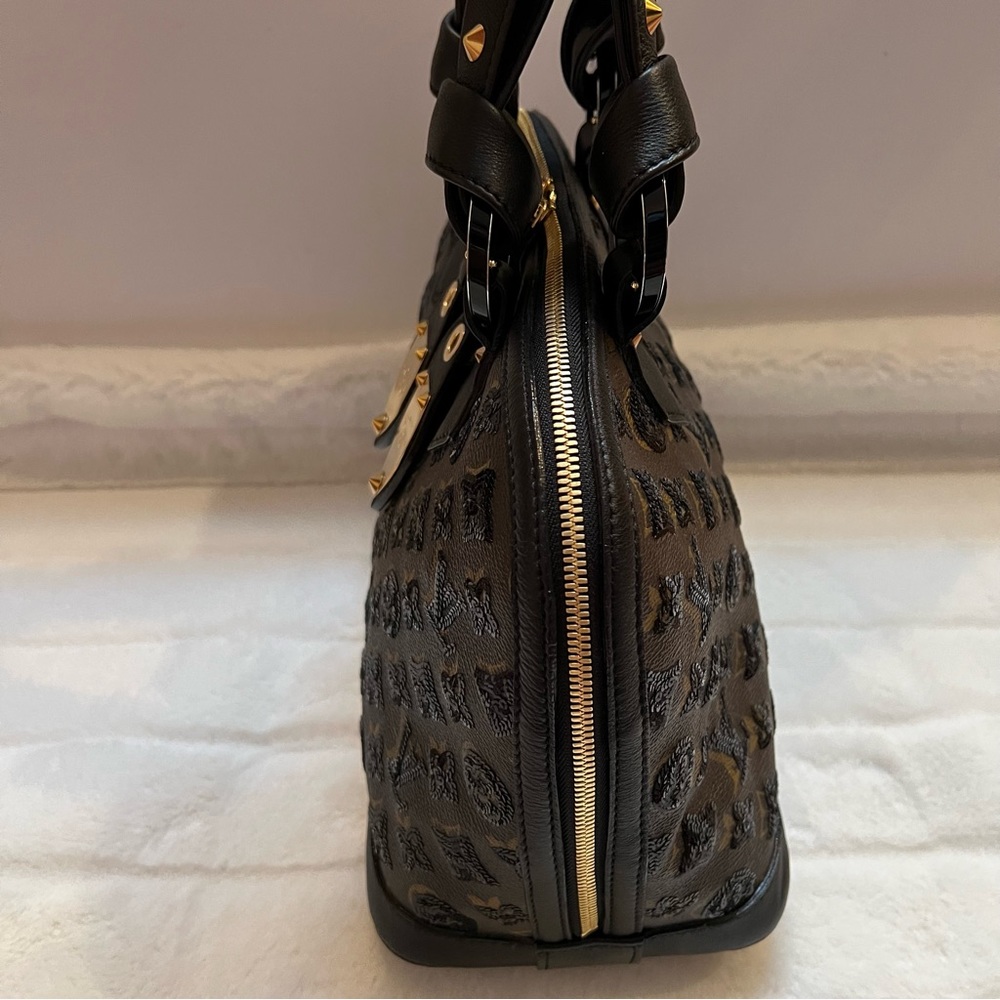 Louis Vuitton Alma Monogram Eclipse -- Black Sequin Monogram Print - Picture 10 of 16